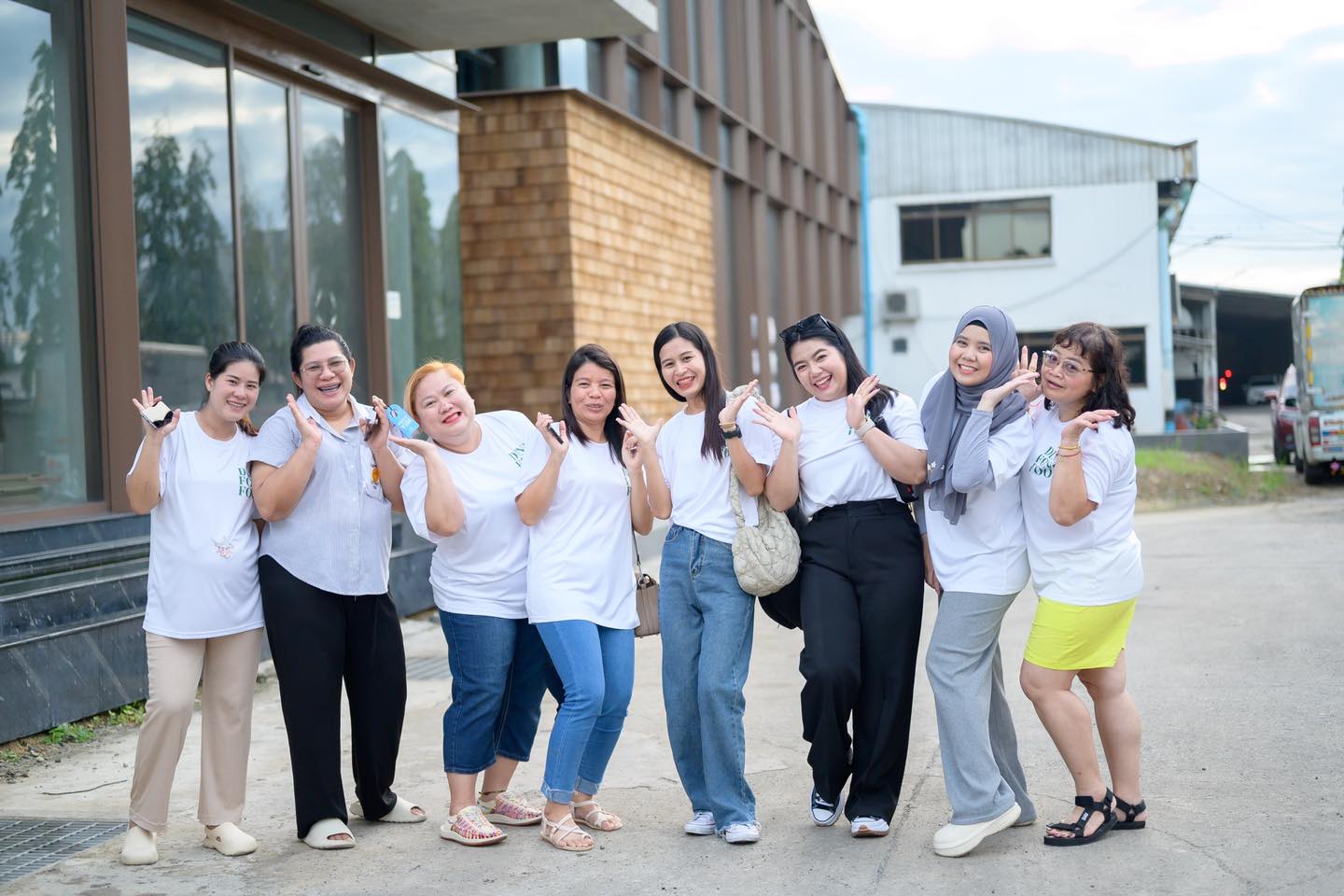 DINGFONGFOOD OUTING 2024 หัวหิน | กิจกรรม Outing และ Team Building กับ Smile Yim - Smile Travels