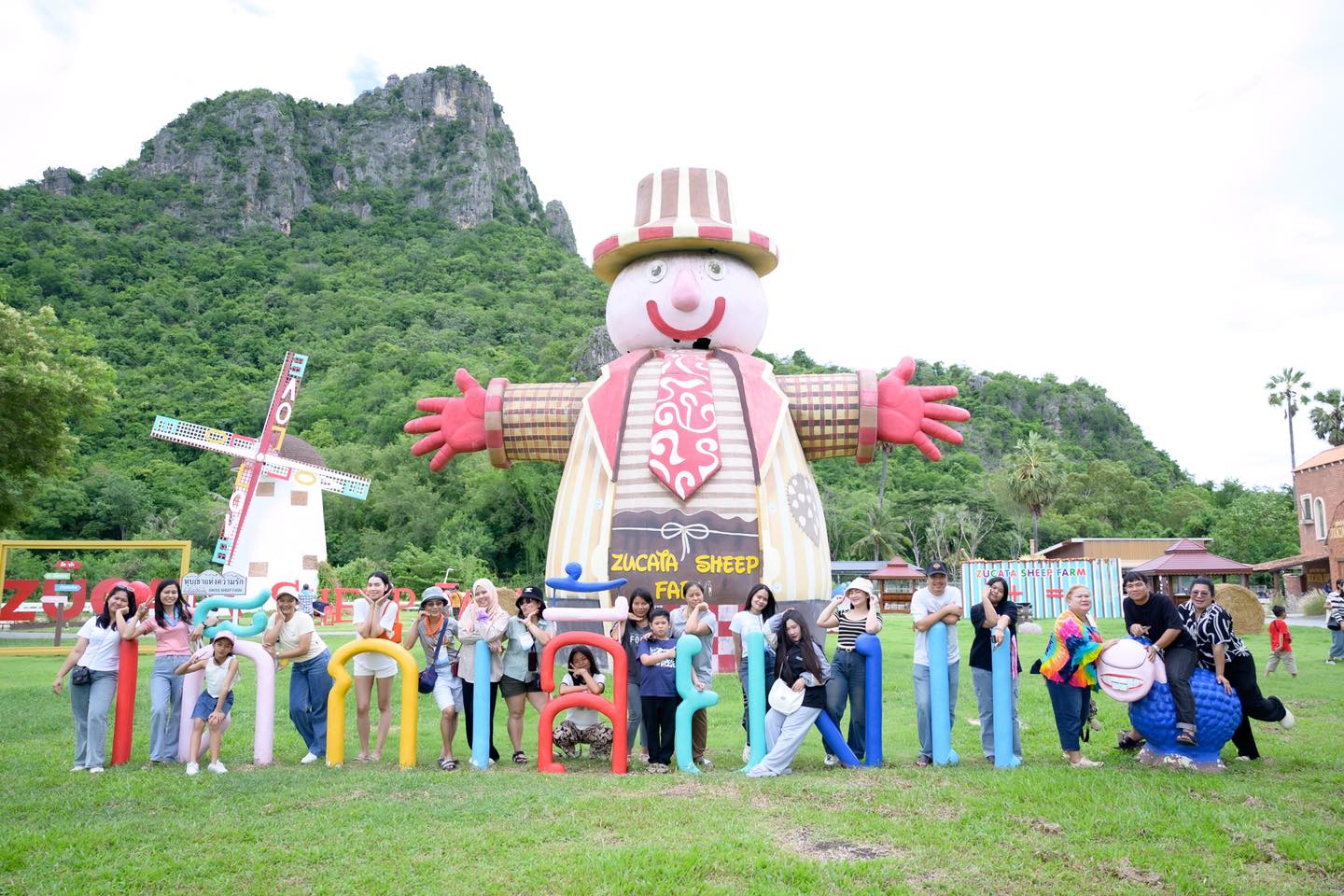 DINGFONGFOOD OUTING 2024 หัวหิน | กิจกรรม Outing และ Team Building กับ Smile Yim - Smile Travels