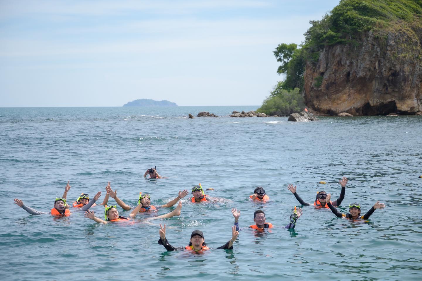 D-1 OUTING 2024 at Koh Samed | Unforgettable Memories with Smile yim - Smile Travel